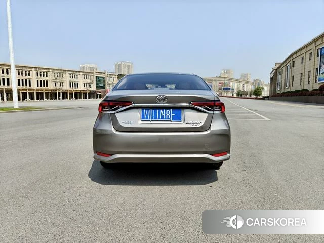 Toyota Corolla 2023 Шампань из Китая, фото 6