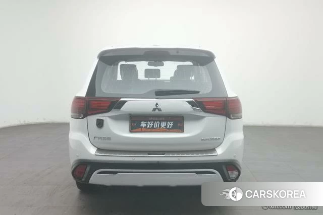 Mitsubishi  Outlander id 4210409 из Китая 20
