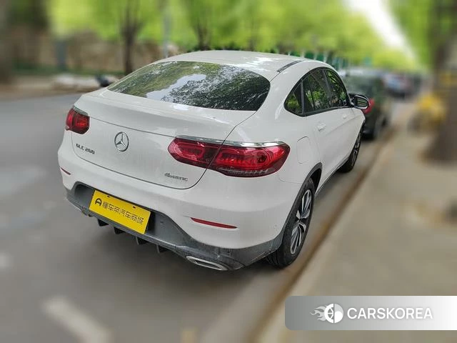 Mercedes-Benz GLC Coupe 2022 Белый из Китая, фото 6