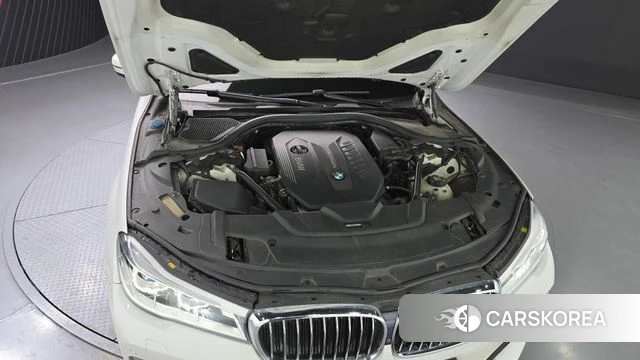 BMW 7 Series (G11) id 3828877 из Кореи 16