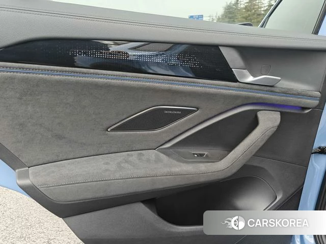 Volkswagen Tiguan L id 3890780 из Китая 20