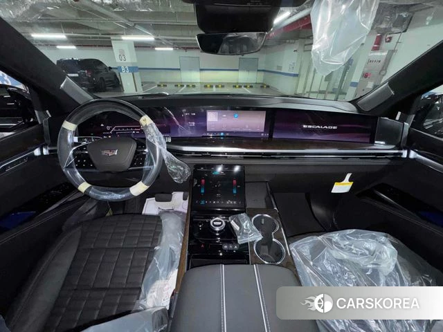 Cadillac Escalade 5th Generation 2026 Черный из Кореи, фото 6