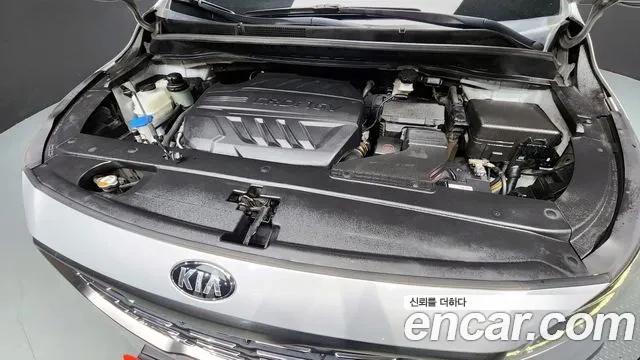 Kia The New Carnival id 2892088 из Кореи 16