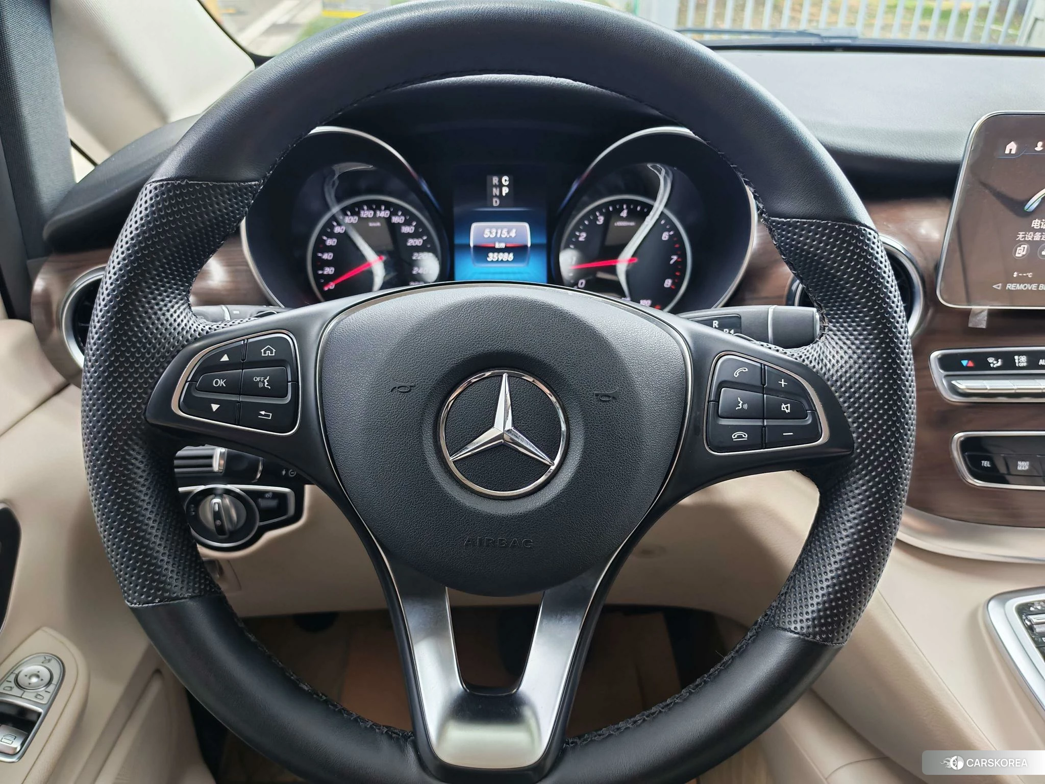Mercedes-Benz V-class id 4479808 из Китая 26