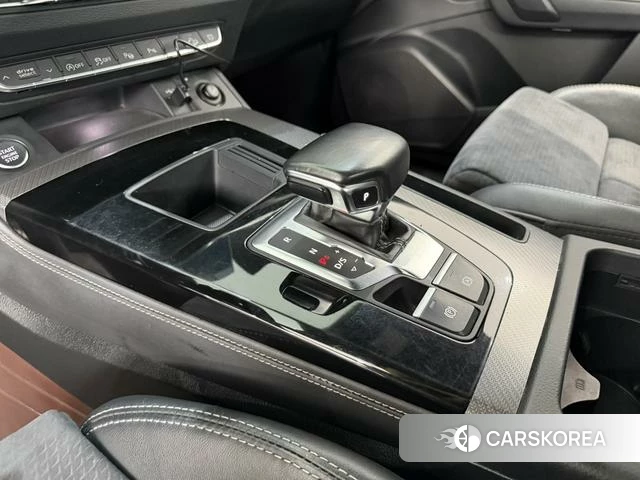 Audi Q5L Sportback id 4260809 из Китая 12