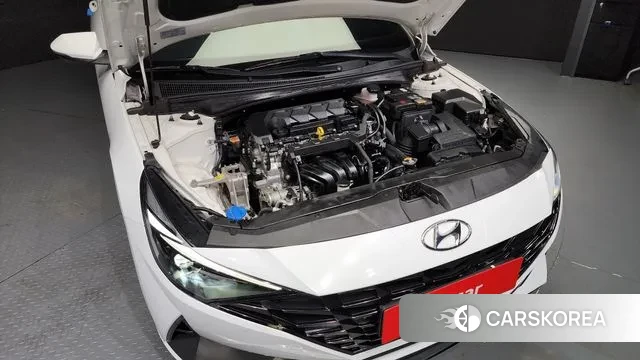 Hyundai Avante (CN7) id 2940299 из Кореи 16