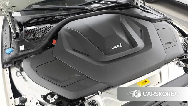 BMW i4 id 4710483 из Кореи 29