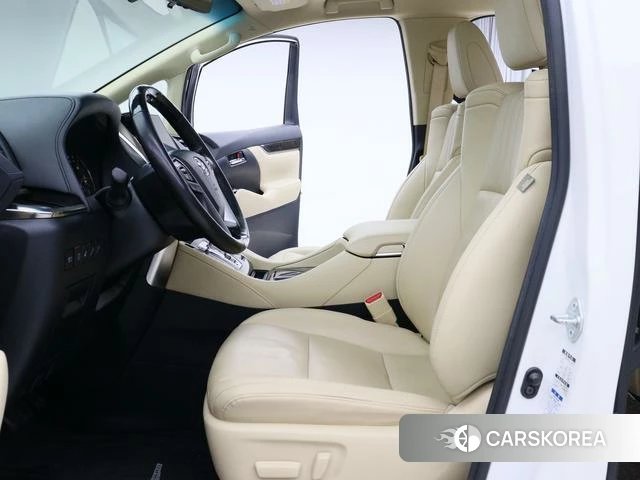 Toyota Elfa id 4299816 из Китая 29