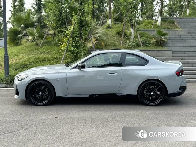 BMW 2 series (imported) 2025 Серебристо-серый из Китая, фото 6