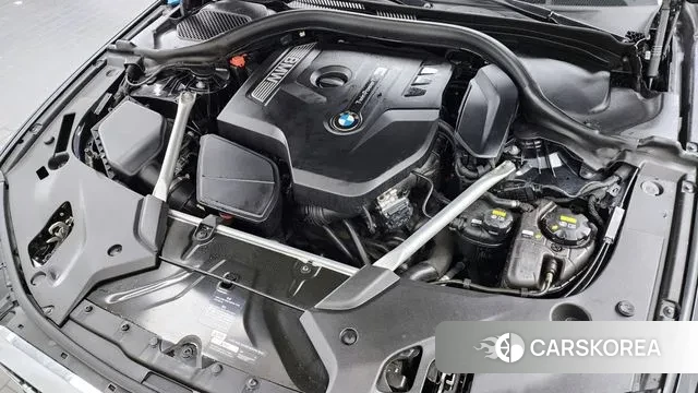 BMW 5 Series (G30) id 3434841 из Кореи 14