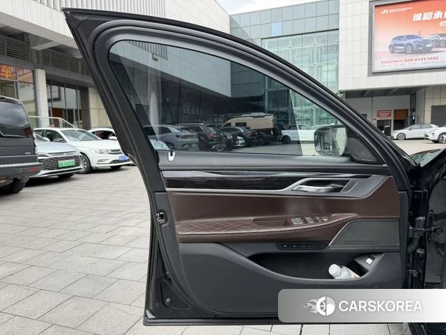 BMW 7 series id 4277607 из Китая 11