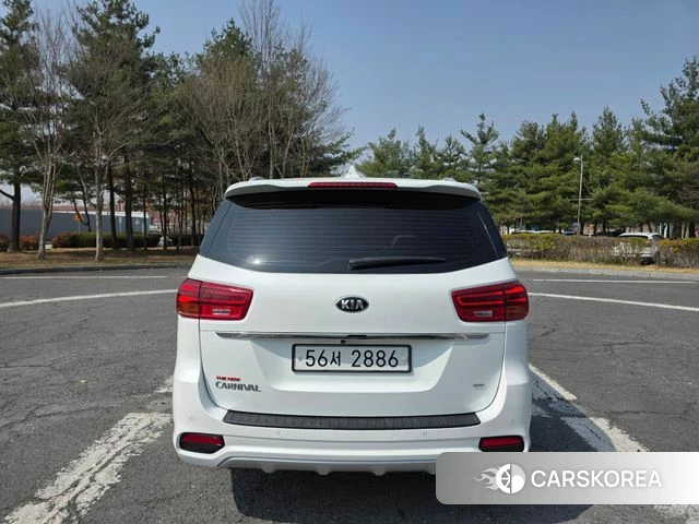Kia The New Carnival id 3845669 из Кореи 16