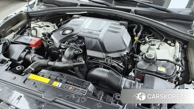 Land Rover Range Rover Velar id 3627155 из Кореи 16