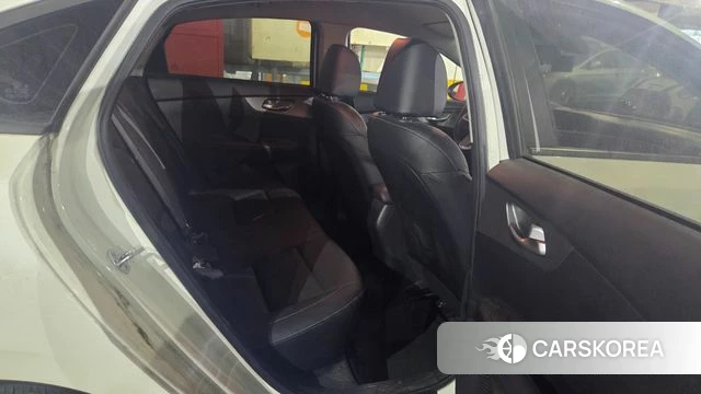 Kia Come New K3 2021 Белый из Кореи, фото 6