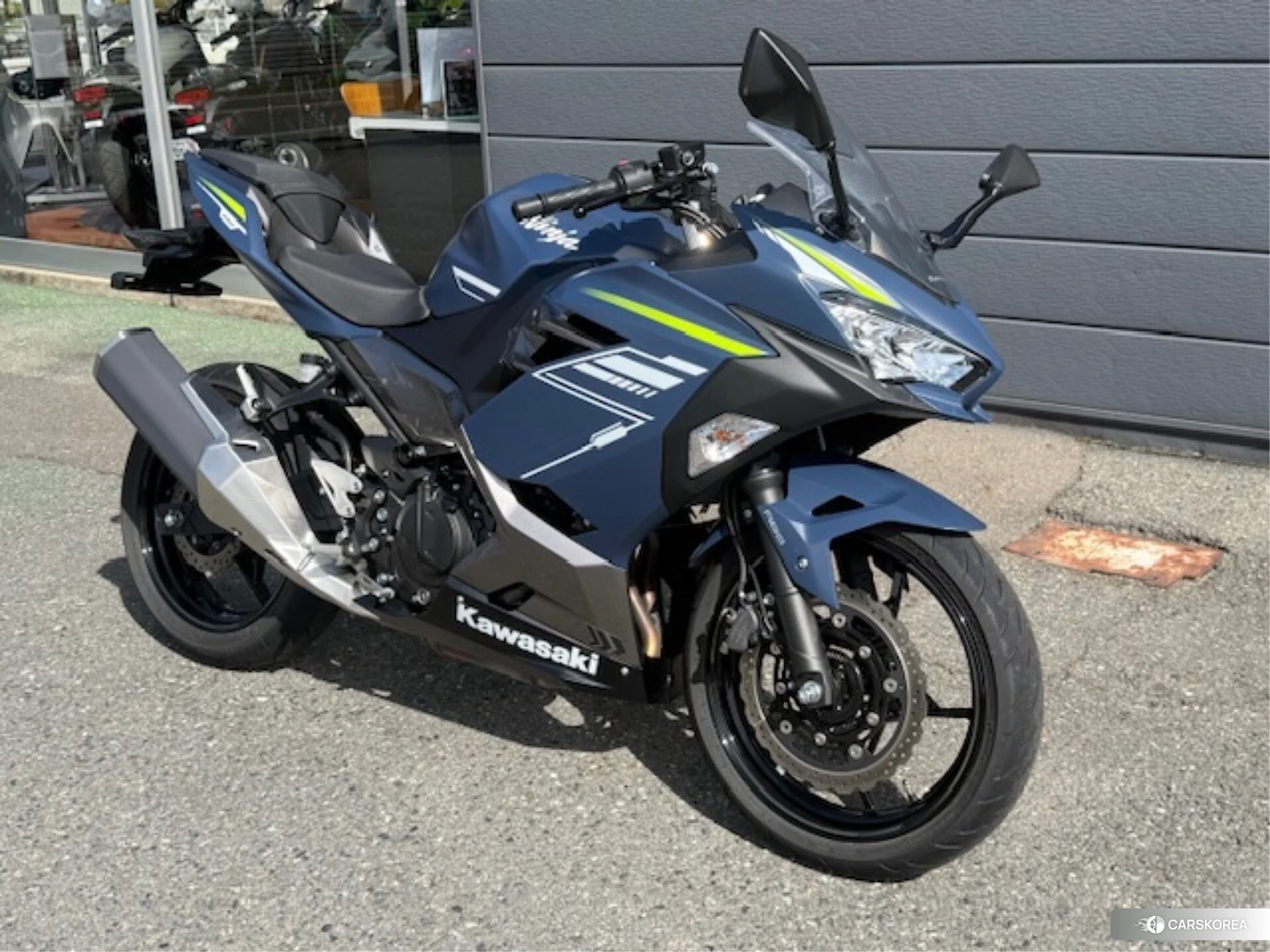 Kawasaki Ninja 400-2 id 3950375 из Японии 7