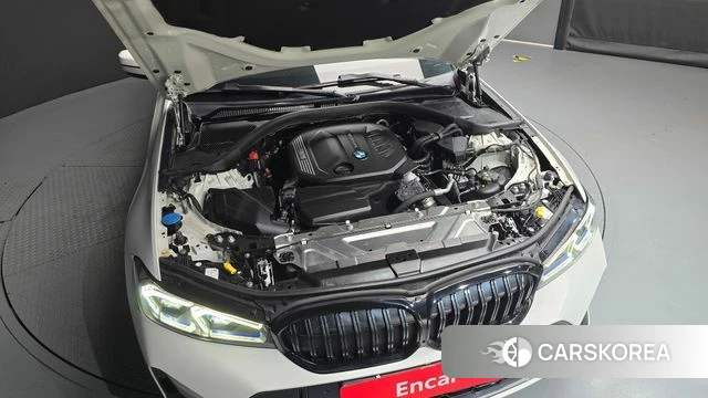 BMW 3 Series (G20) id 4560911 из Кореи 28