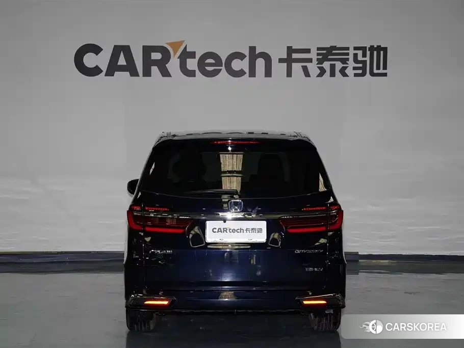 Honda Odyssey id 4553668 из Китая 12