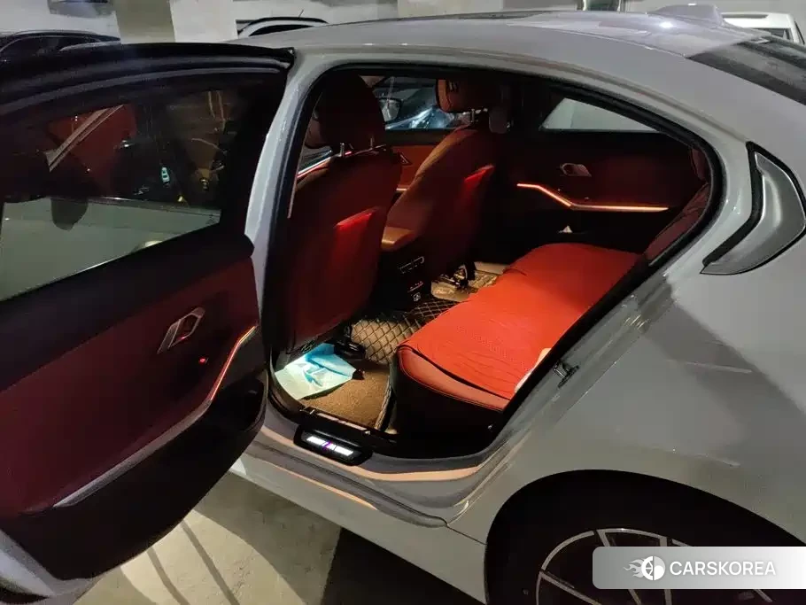BMW 3 series id 4576580 из Китая 12