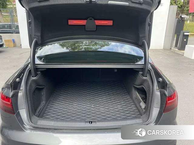 Audi A4L id 4314594 из Китая 48