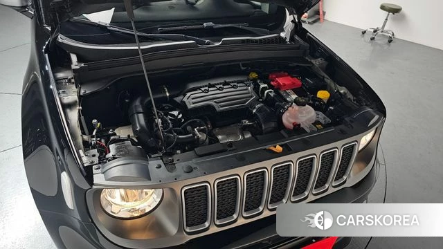 Jeep Renegade id 3915123 из Кореи 16