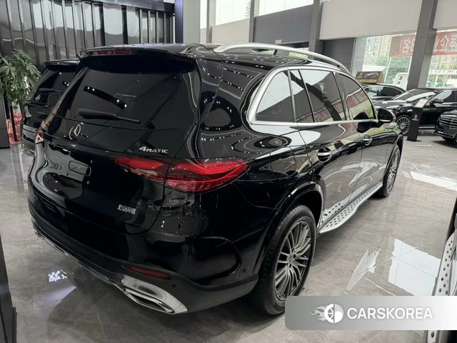Mercedes-Benz GLC 2023 Черный из Китая, фото 6