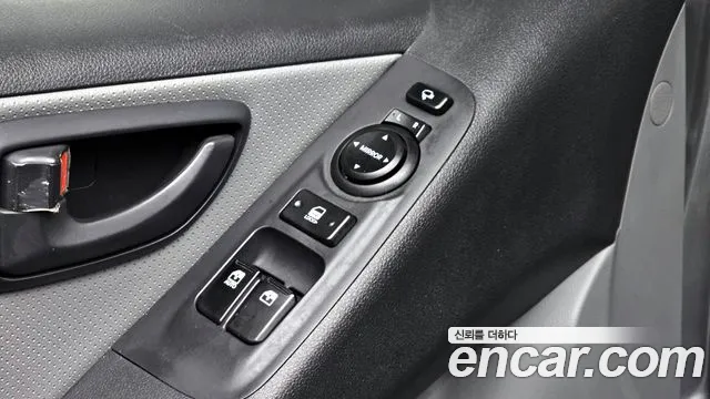 Hyundai The New Grand Starex id 2566914 из Кореи 16