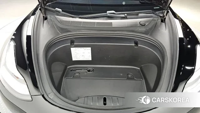 Tesla Model 3 id 3000018 из Кореи 16