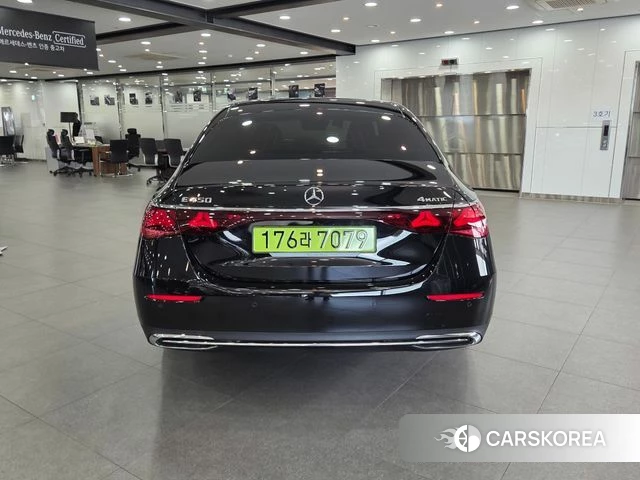 Mercedes-Benz E-Class W214 id 4200629 из Кореи 16