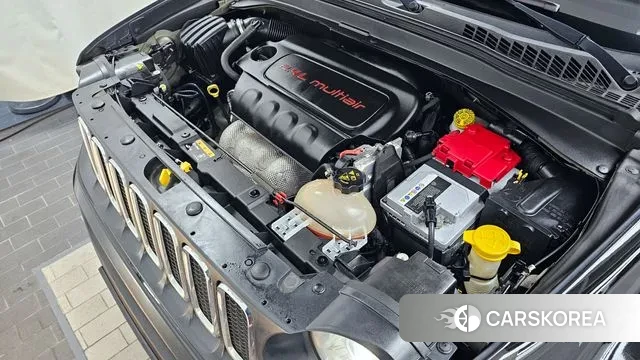 Jeep Renegade id 3661755 из Кореи 16