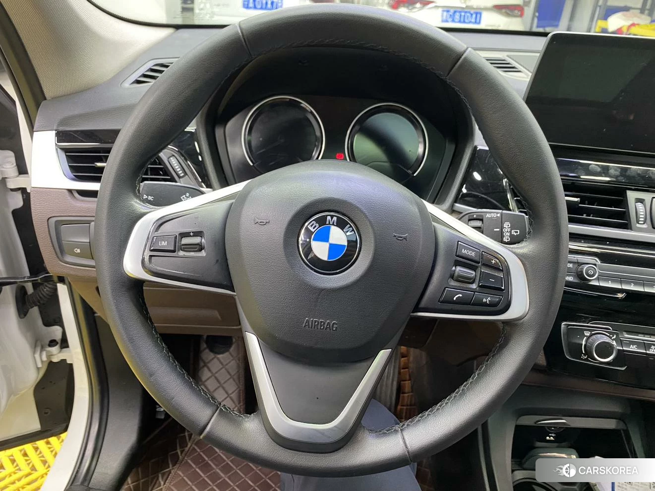 BMW X1 id 4407281 из Китая 14