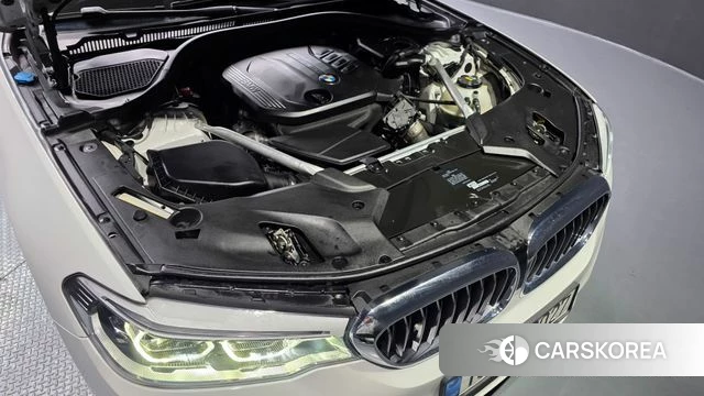 BMW 5 Series (G30) id 3873365 из Кореи 16