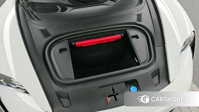 Porsche Taycan id 3860348 из Кореи 16