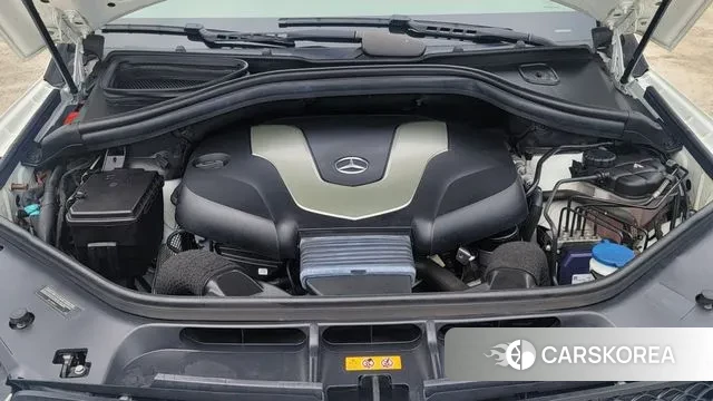 Mercedes-Benz GLE - Class W166 id 3018966 из Кореи 16