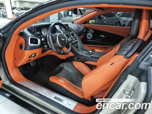 Aston Martin DB11 id 2534053 из Кореи 16