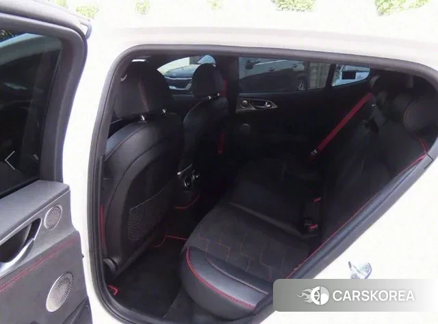 Kia Stinger Meister id 3230329 из Кореи 16