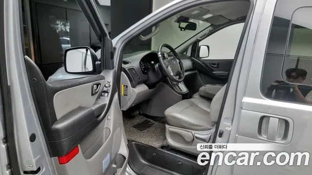 Hyundai The New Grand Starex id 2763284 из Кореи 16