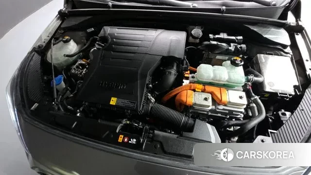 Hyundai The New Ionic Hybrid id 3374823 из Кореи 16