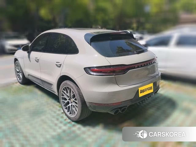 Porsche Macan 2020 Темно-серый из Китая, фото 6