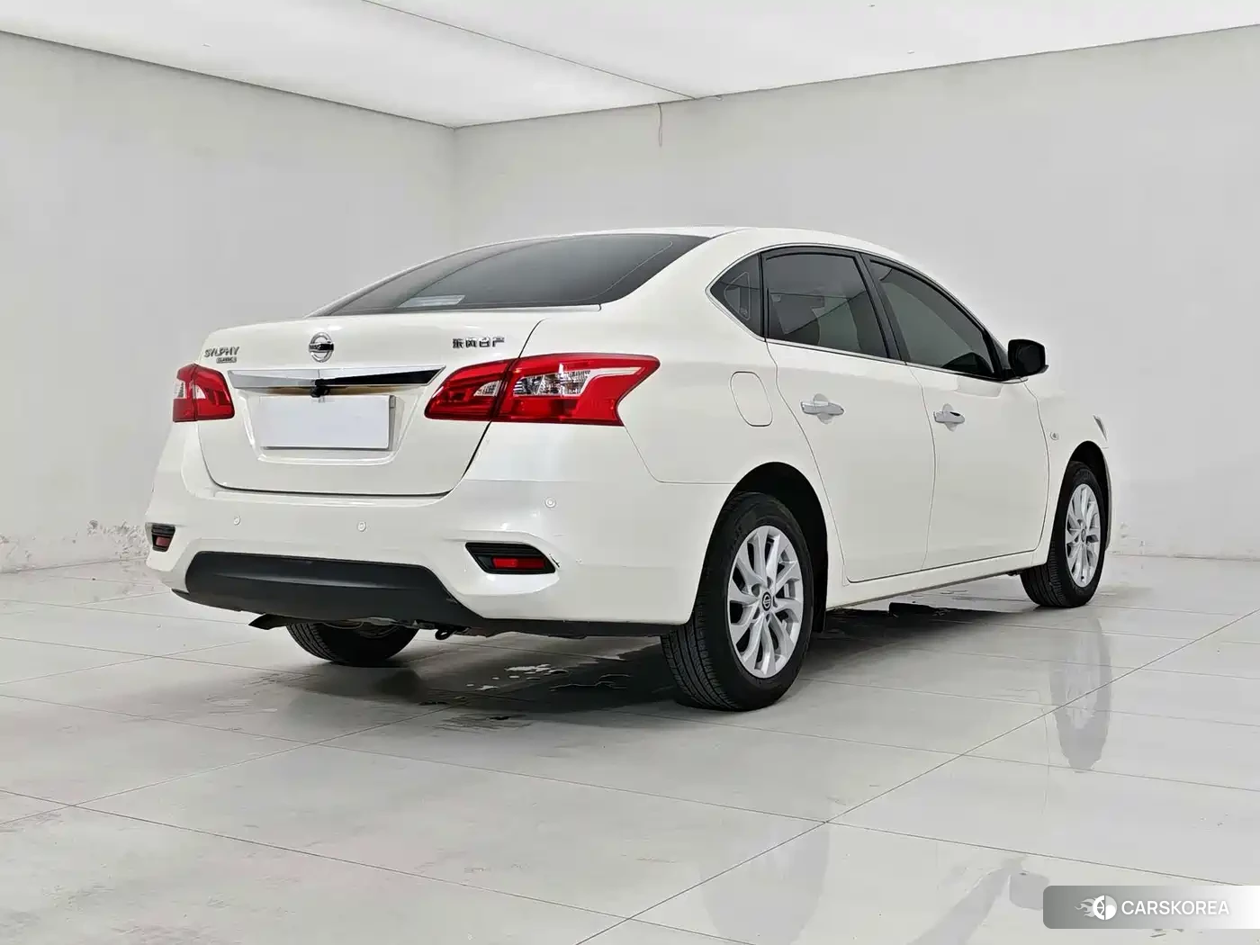 Nissan Sylphy id 4607037 из Китая 16