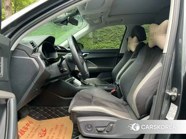 Audi Q3 2019 Темно-серый из Китая, фото 6