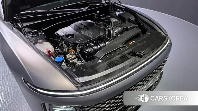 Hyundai Grandeur (GN7) id 3354392 из Кореи 16