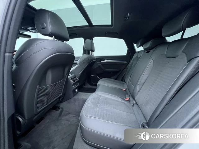 Audi Q5L Sportback 2022 Белый из Китая, фото 6