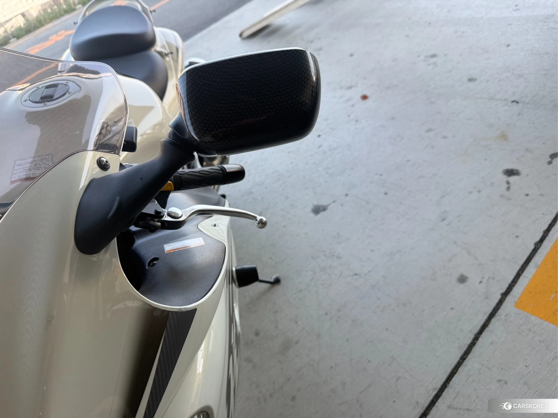 Suzuki GSX1300R HAYABUSA id 3947791 из Японии 10