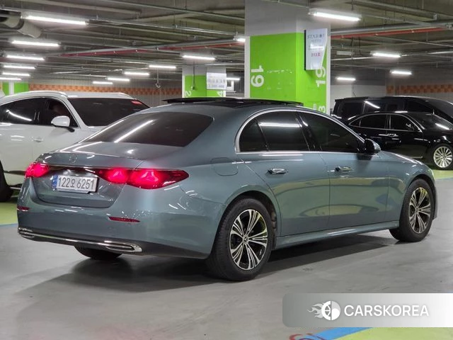 Mercedes-Benz E-Class W214 id 4630065 из Кореи 16