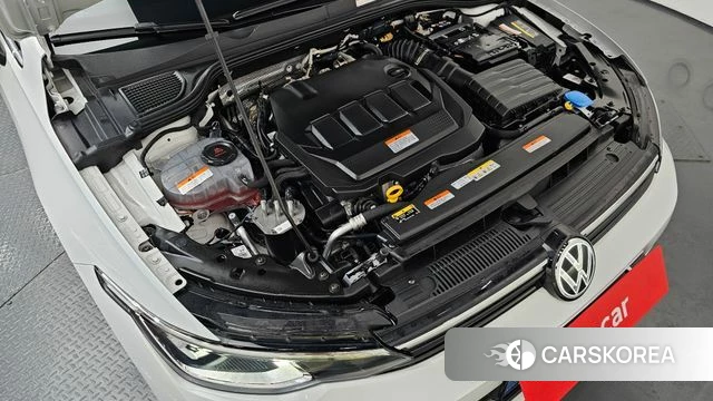 Volkswagen Golf 8th Generation id 3921563 из Кореи 16