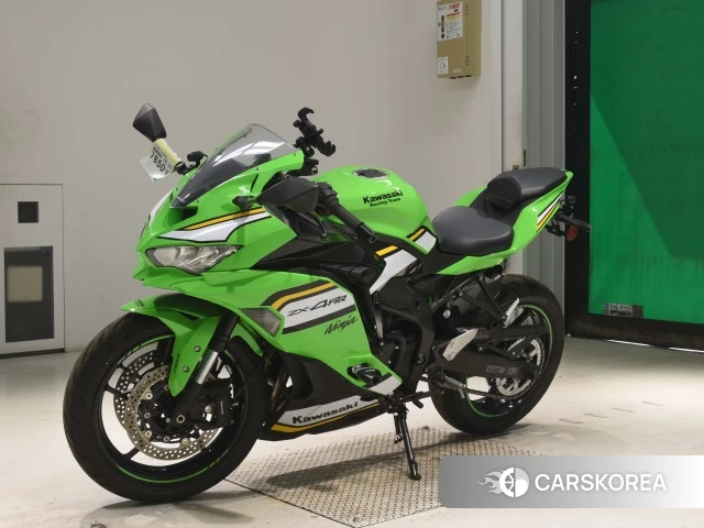 Kawasaki ZX-4RR 2025 из Японии, фото 4