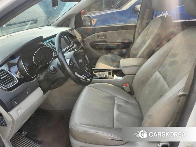 Kia All New Carnival id 4363567 из Кореи 8