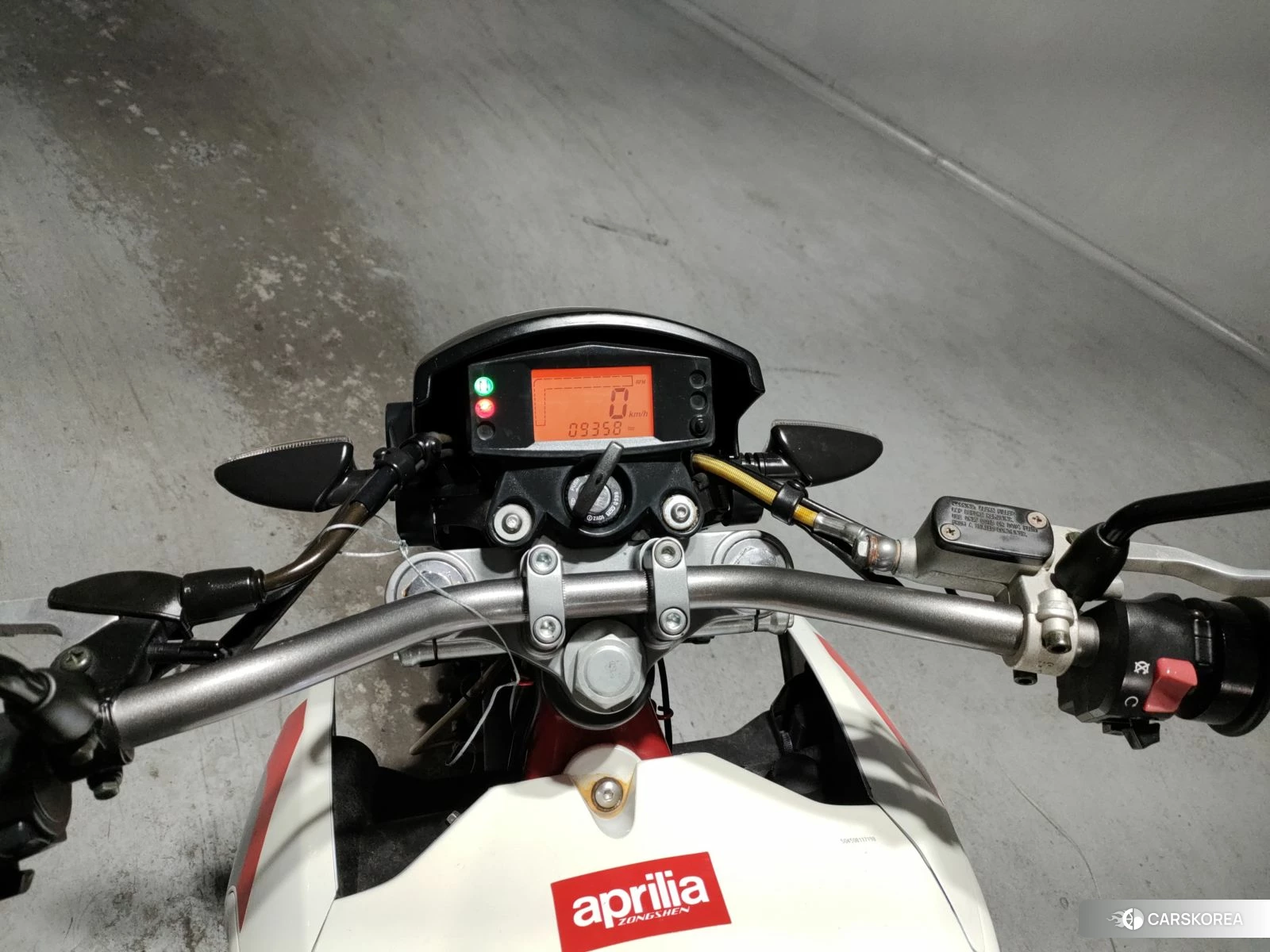 Проданный Aprilia STX125 CAFE id 4185424 из Японии, фото 6