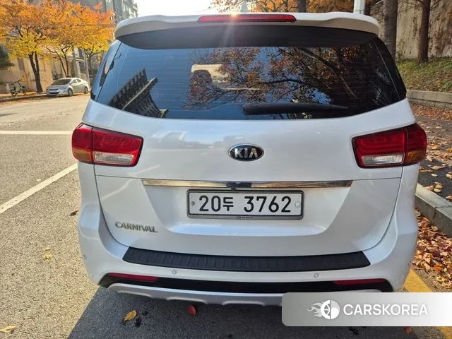 Kia All New Carnival id 3500120 из Кореи 16