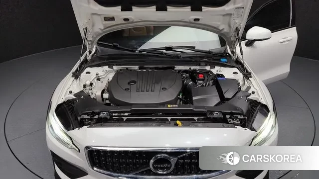 Volvo V60 Cross-Country 2nd Generation id 3665709 из Кореи 16